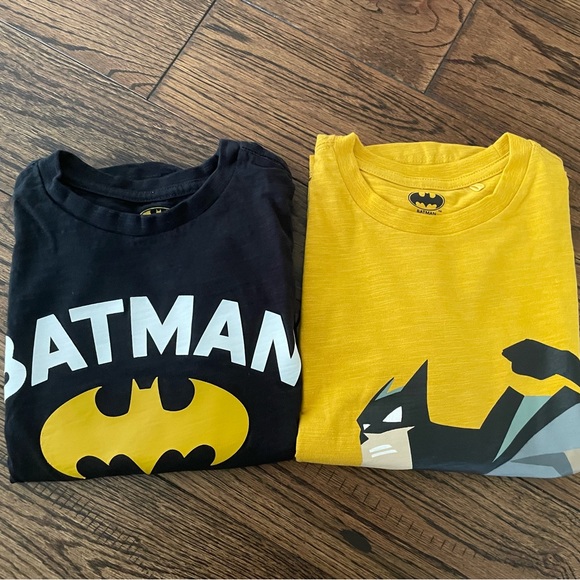 Two Batman tops for boys size S - Picture 2 of 4